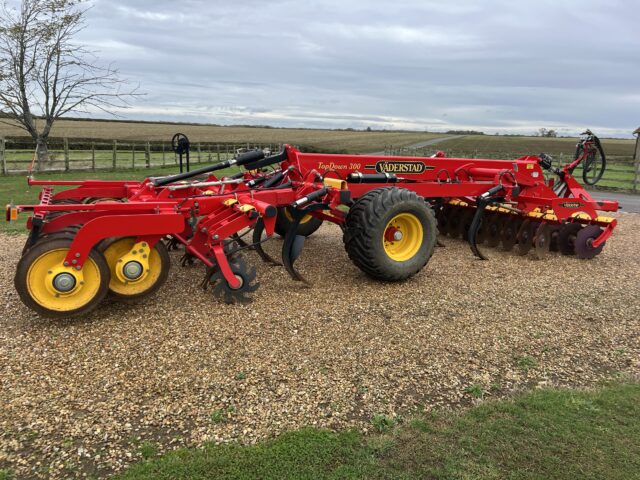 2018 Vaderstad Topdown TD300