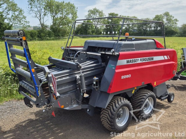 Massey Ferguson 2260 Baler
