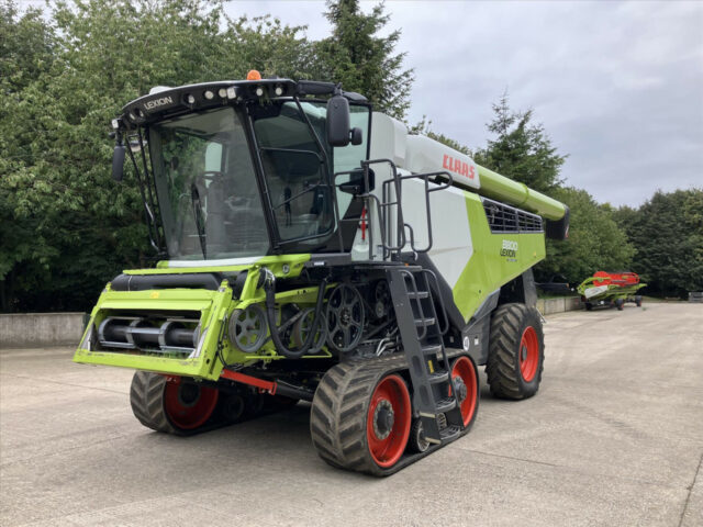 CLAAS LEXION 8800 TT