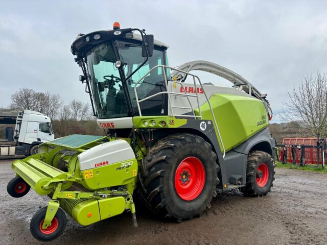 CLAAS JAGUAR 860 4WD