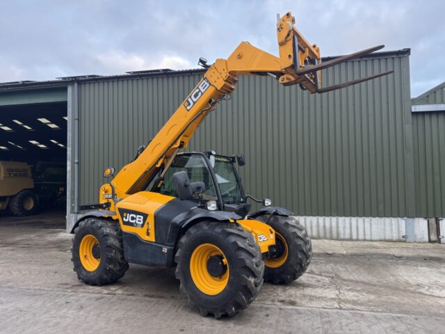 JCB 535-95 Agri Plus **Low Hours**