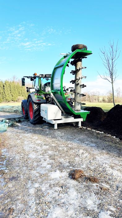 Gujer TG 263 / 303 compost turner