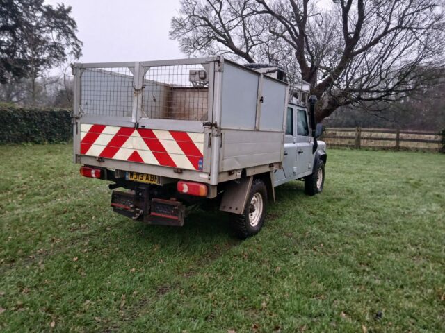 Landrover Defender 130