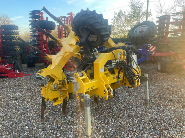 GRANGE MACHINERY 6 LDT
