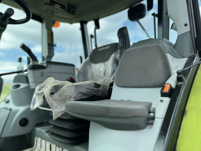 DUE IN: CLAAS Arion 430 Tractor For Sale