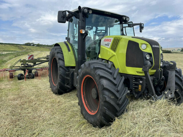 DUE IN: CLAAS Arion 430 Tractor For Sale
