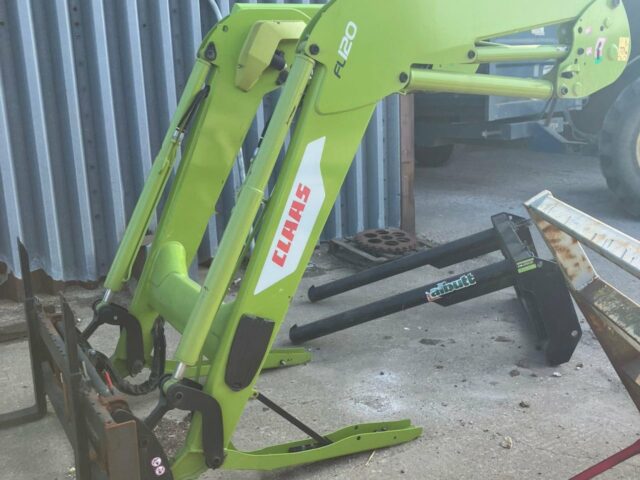 CLAAS ARION 650
