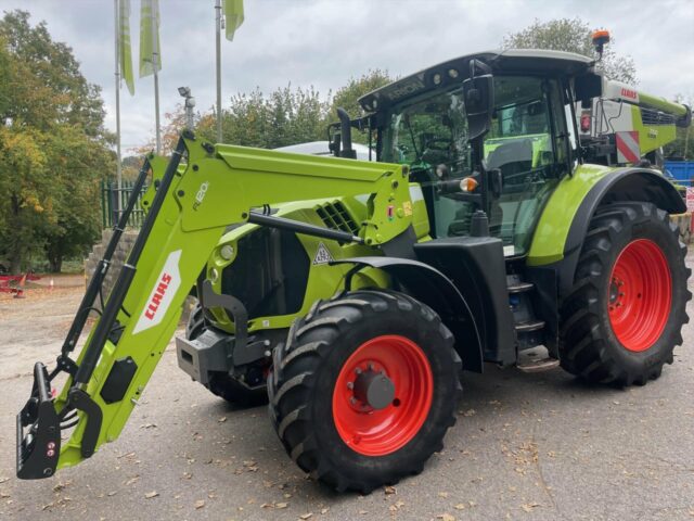 CLAAS ARION 630