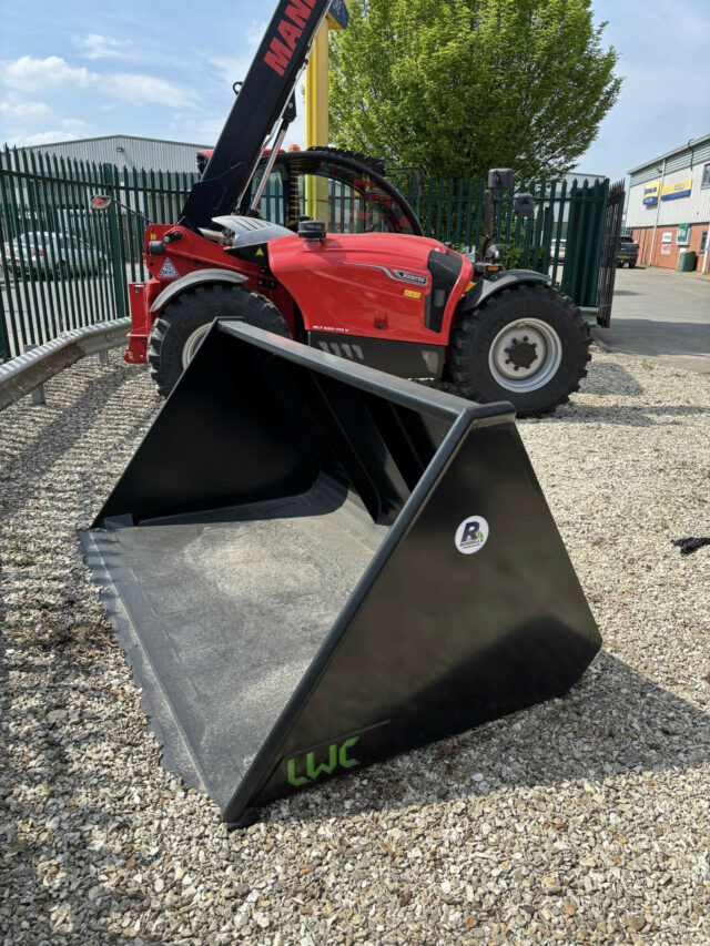 NEW LWC 7’6″ Bucket For Sale