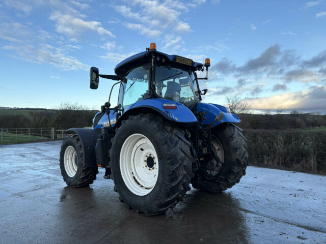 DUE IN: New Holland T7.210 Tractor For Sale