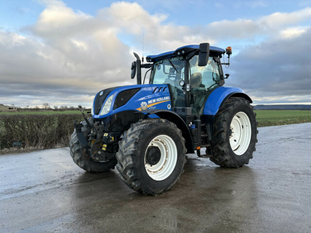 DUE IN: New Holland T7.210 Tractor For Sale