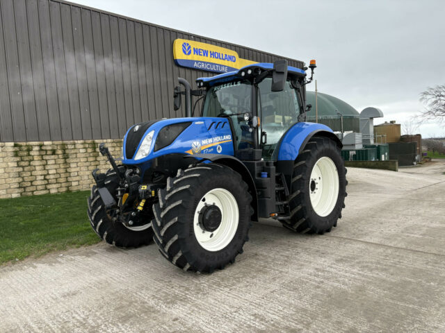 New Holland T7.225 Tractor For Sale