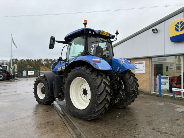 New Holland T7.225 Tractor For Sale