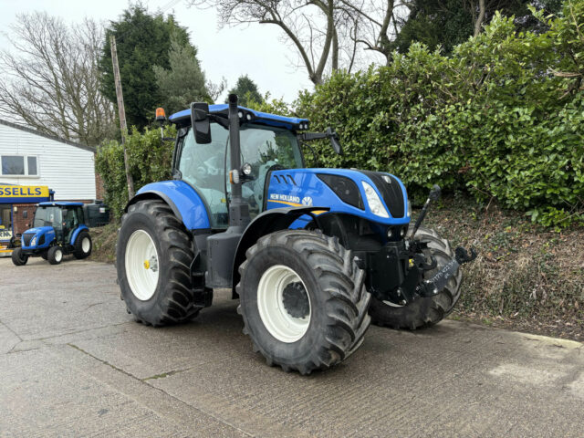 New Holland T7.245 Tractor For Sale
