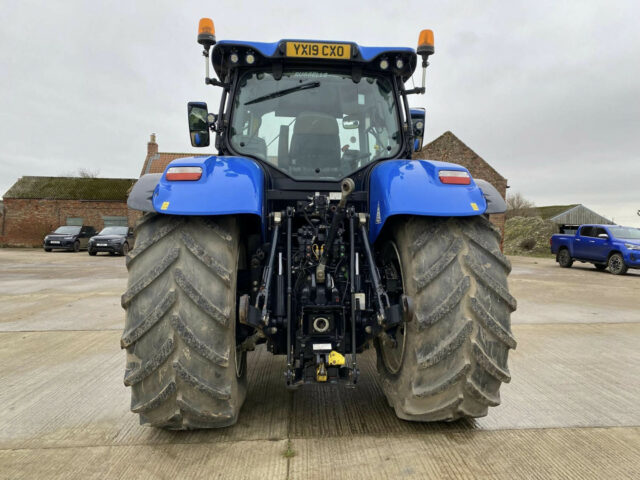 DUE IN: New Holland T7.260 Tractor For Sale