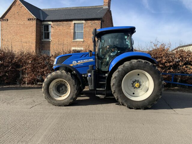 New Holland T7.260 Tractor For Sale
