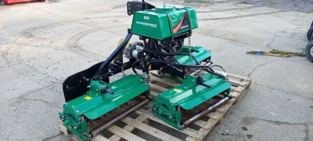 Ransomes MOUNTED 214