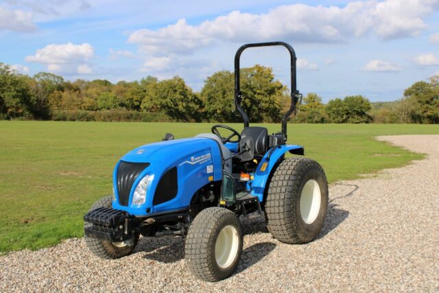 New Holland BOOMER 55 ROP