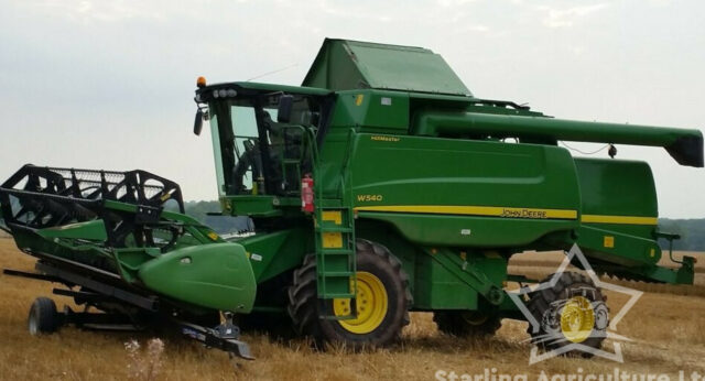John Deere W540 Hillside Combine