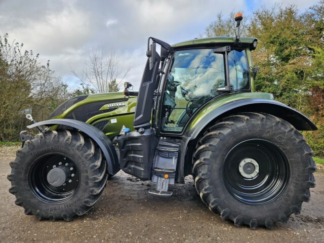 Valtra T175 Direct 4wd Tractor