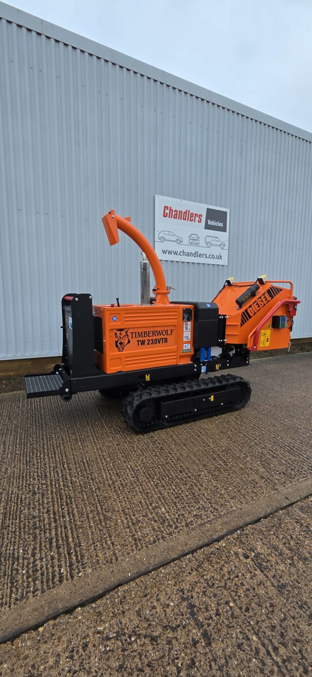 2M041336 TIMBERWOLF TW230VTR WOODCHIPPER