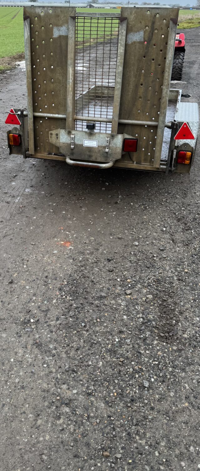 Ifor Williams plant trailer