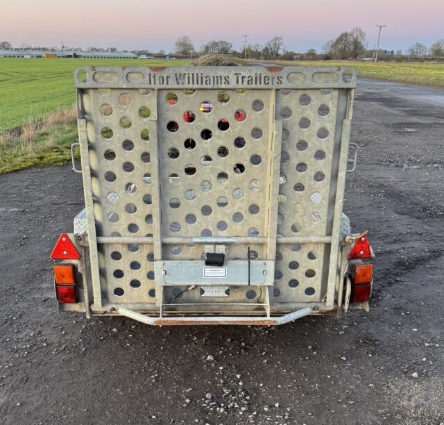 Ifor Williams plant trailer