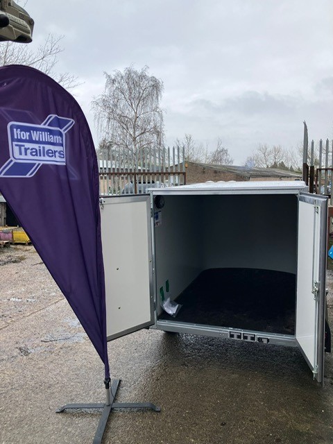 GM037090 IFOR WILLIAMS BV64E TRAILER