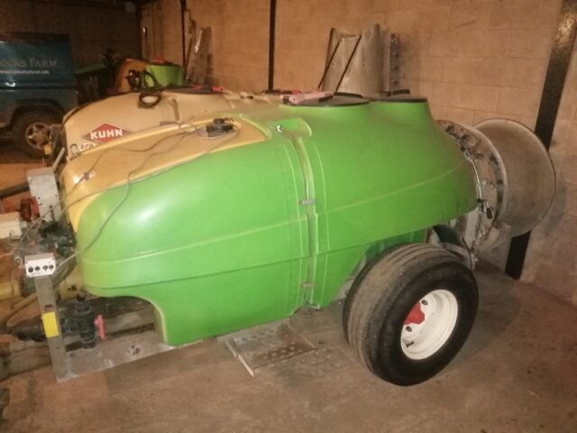 TH001773 MUNCKHOF 150 TRAILED SPRAYER