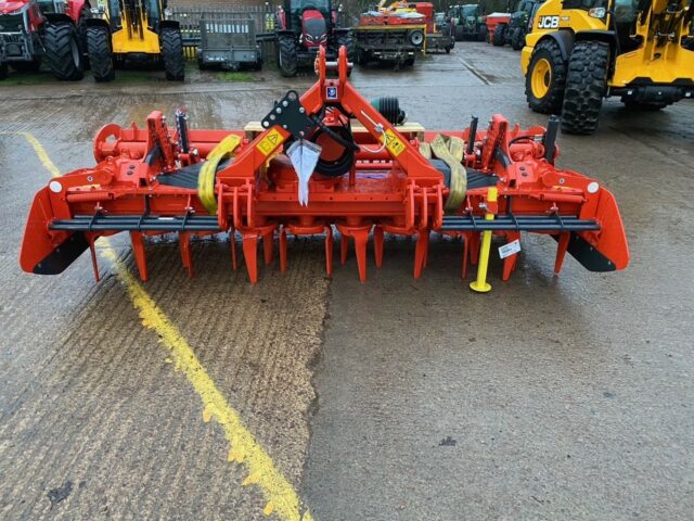 GM037143 2026 KUHN HR3030 POWER HARROW
