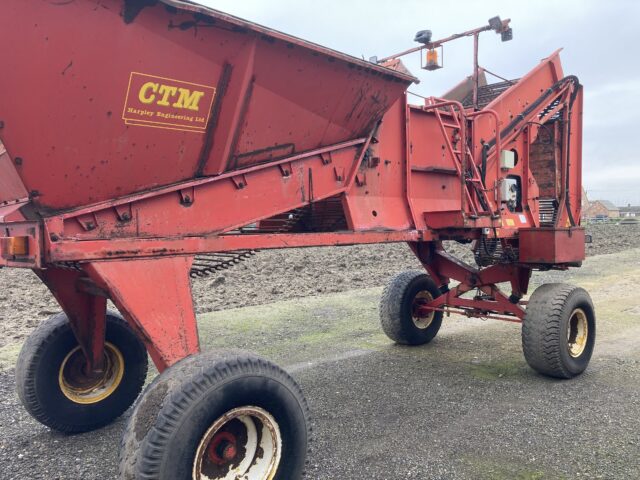CTM 534 Cleaner Loader
