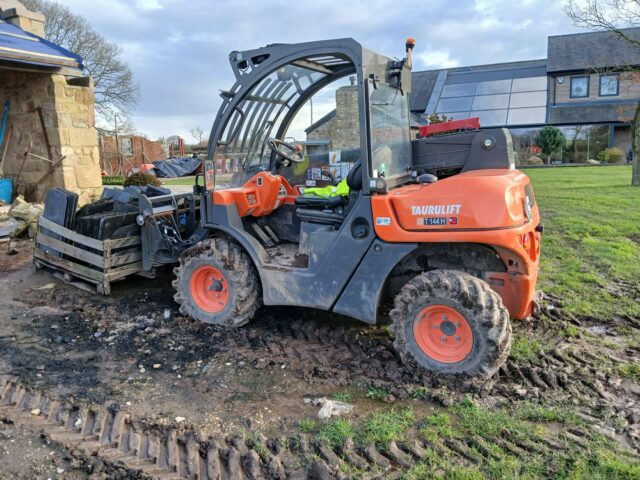 Ausa T144h telehandler forklift