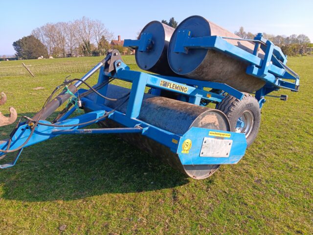 Fleming Folding Flat Rolls