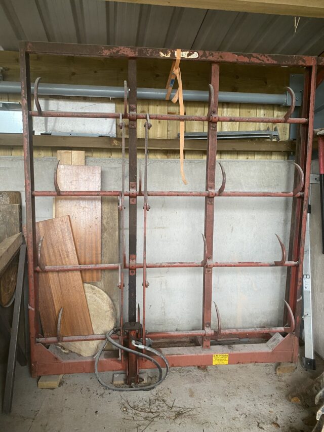 Flat 8 conventional bale grab