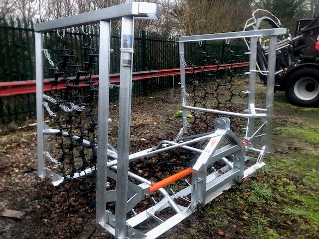 AM000735 2025 RITCHIE 826G CHAIN HARROW