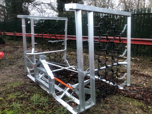 AM000735 2025 RITCHIE 826G CHAIN HARROW