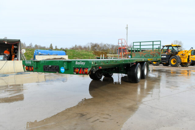 2022 36ft Flatbed Bailey Trailer