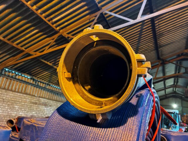 4M011685 SNAP TITE LAY FLAT PIPE