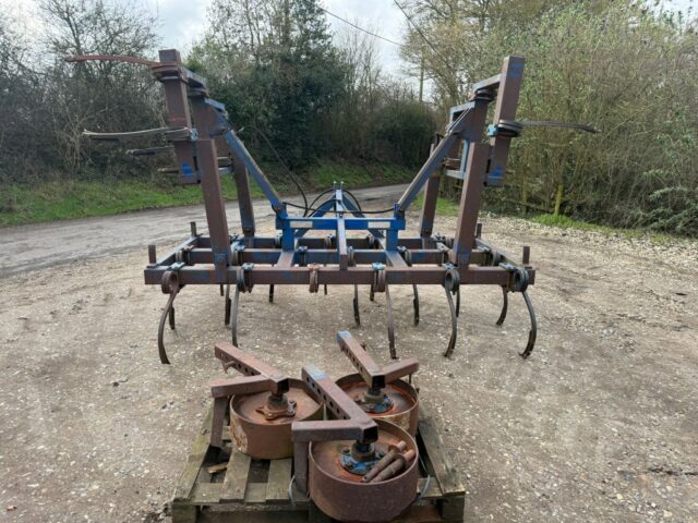 Blench Pigtail Cultivator