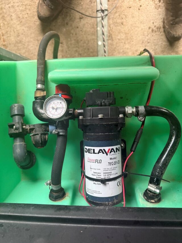 200 ltr Trailed sprayer