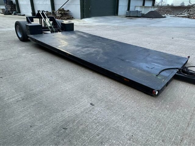 Drop down Low loader trailer