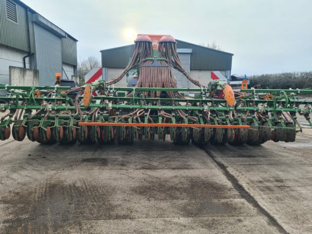 2016 Amazone Cirrus 6003-2 6m drill,