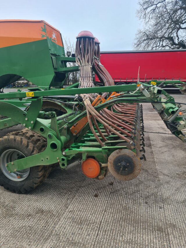 2016 Amazone Cirrus 6003-2 6m drill,