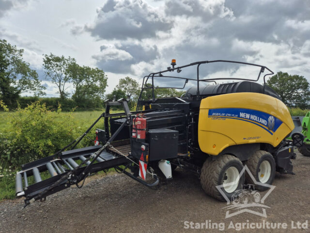 New Holland 1290 Plus Loop Master Baler