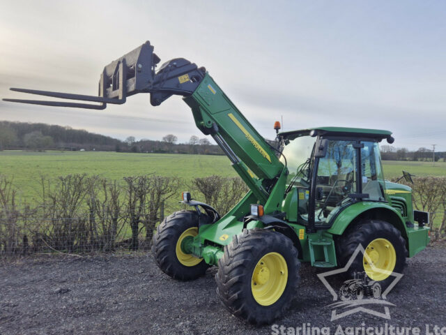 John Deere 3800 Telehandler