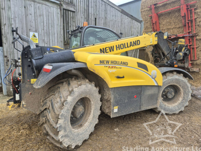New Holland TH7.37 Elite