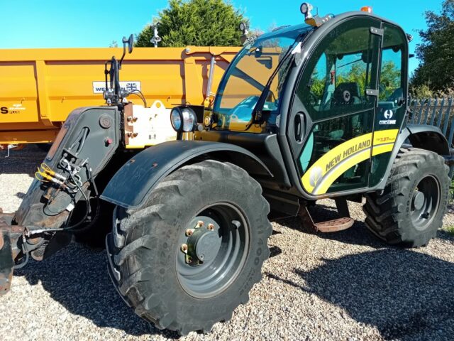 New Holland TH7.37