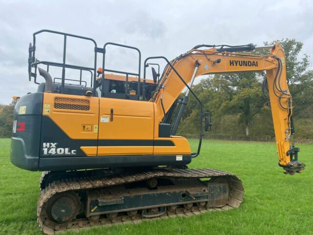 Hyundai HX140LC