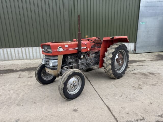 Massey Ferguson 133 2WD