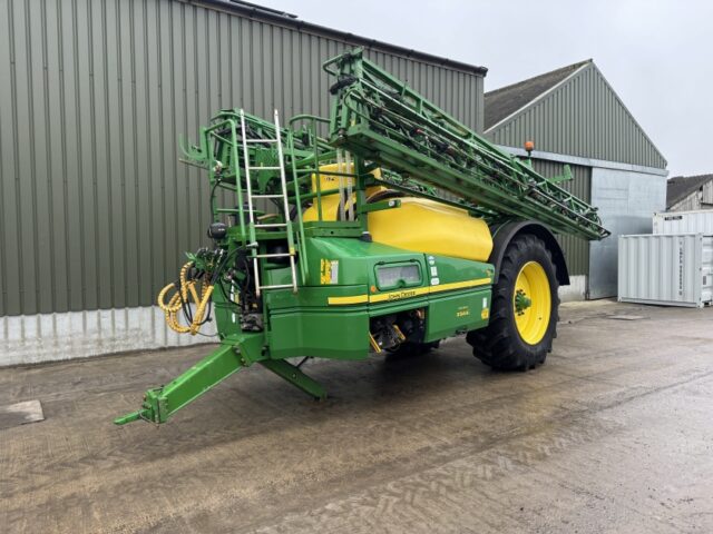 John Deere 944i Powr Spray Trailed Sprayer